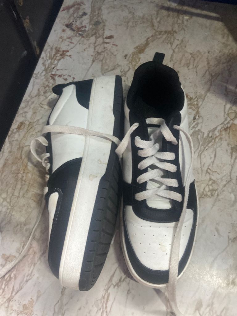 Trainers 