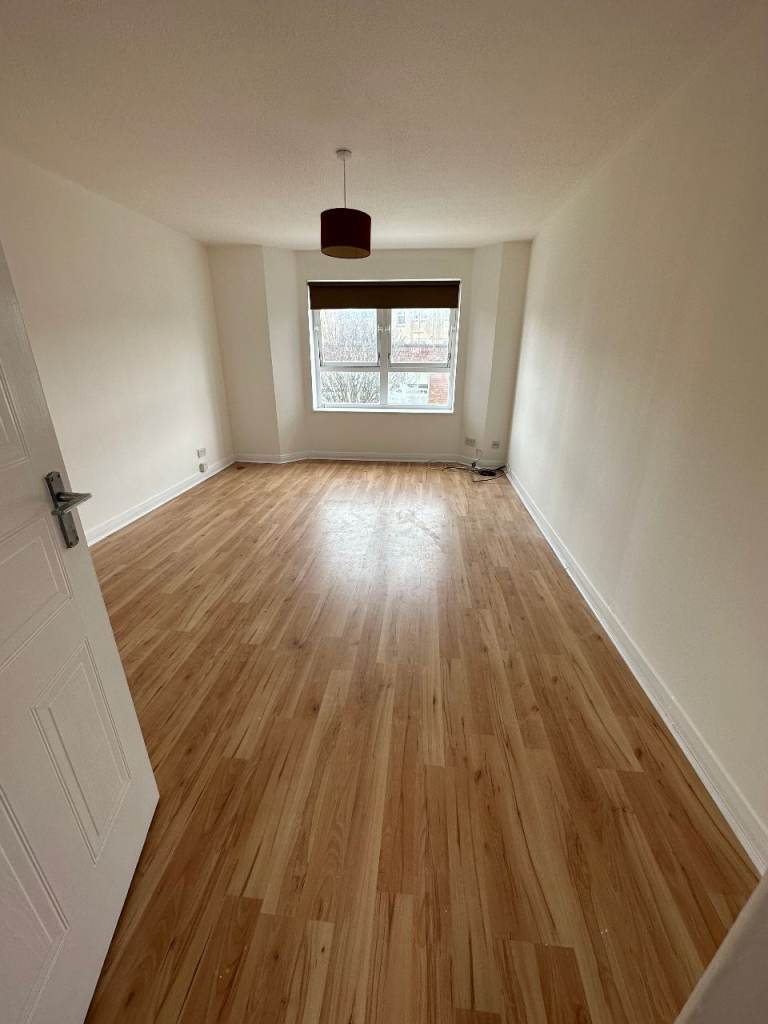 2-BED UNFURNISHED property to rent in Maryhill