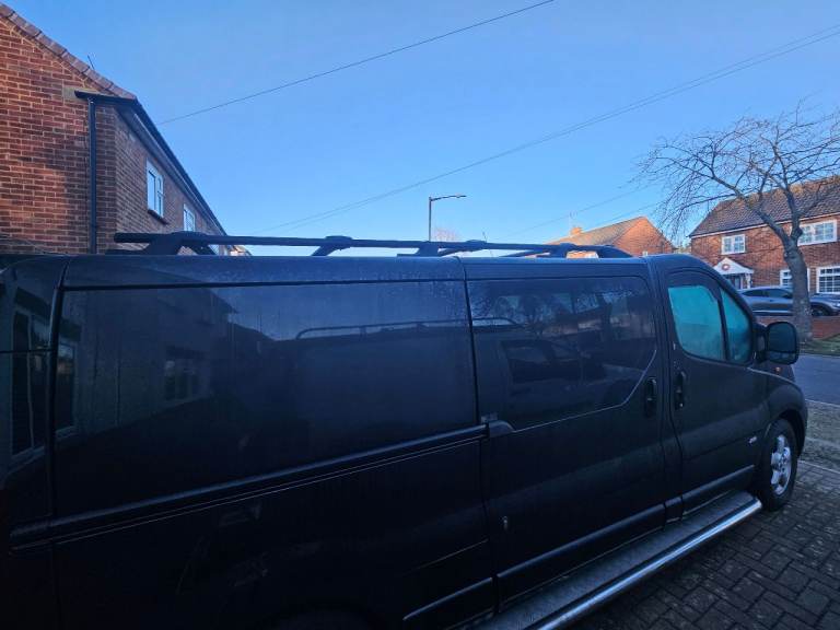LWB vauxhall vivaro low profile roof rack