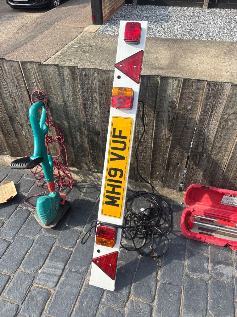 Trailer light board 