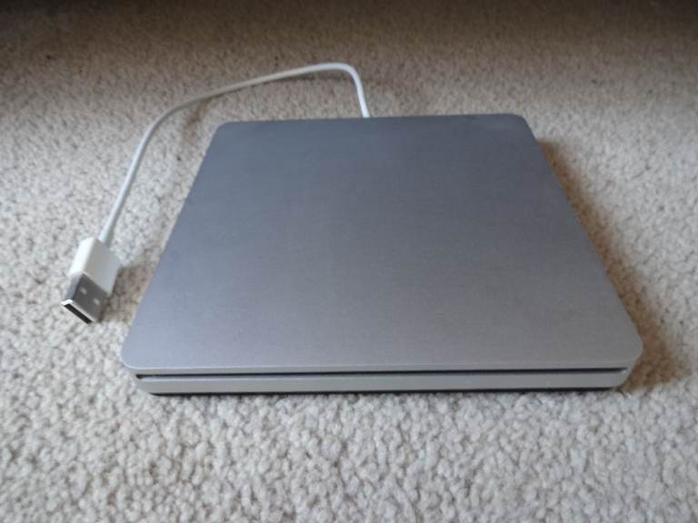 Apple USB Superdrive - Model A1379 - External CD DVD Disc Drive  R/RW