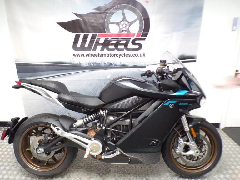 2025 REGISTERED ZERO SR/S 17.3 REGISTERED ON A 75 PLATE