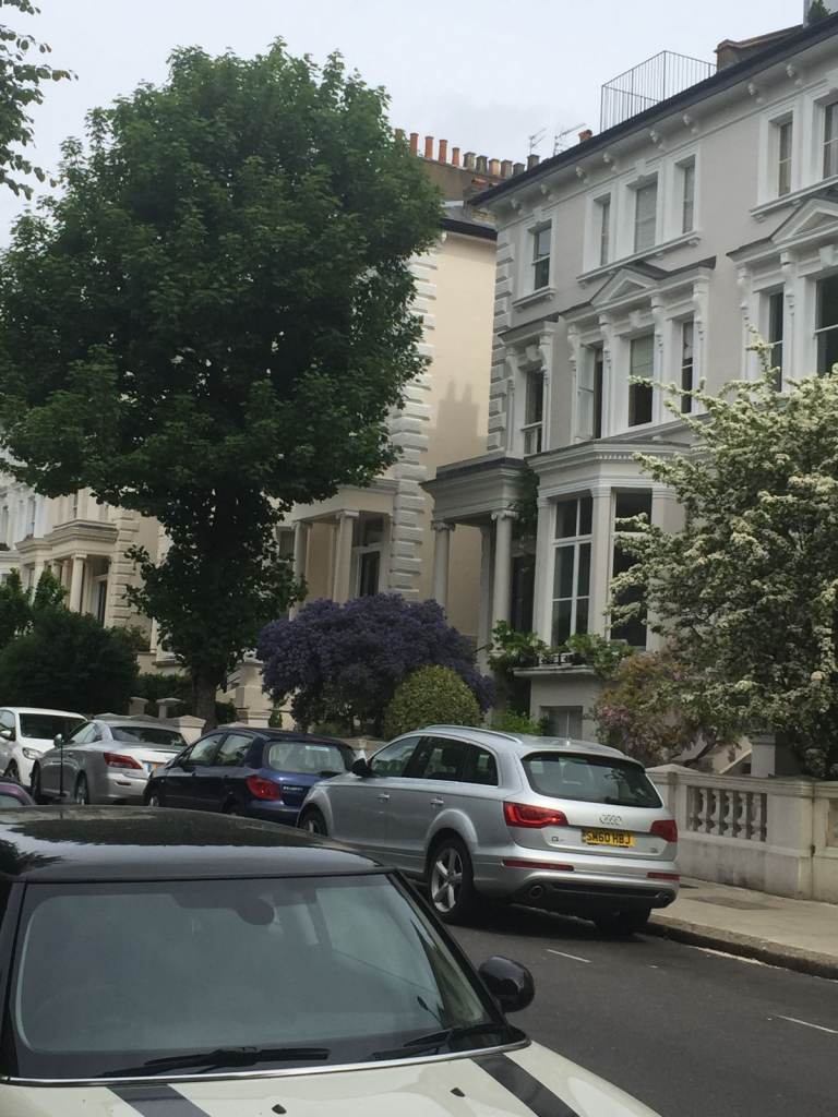Spacious Luxury 2-Bed Period Flat – Belsize Park, 4 Mins Tube