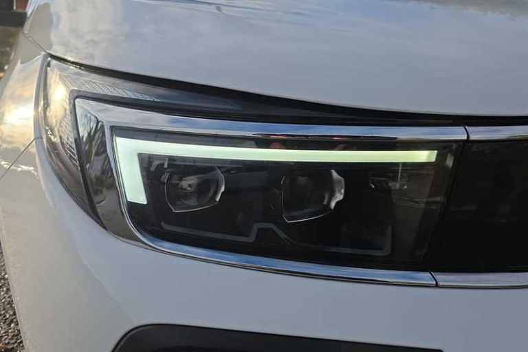 2022 Vauxhall Grandland 1.2 Turbo Elite 5dr HATCHBACK PETROL Manual