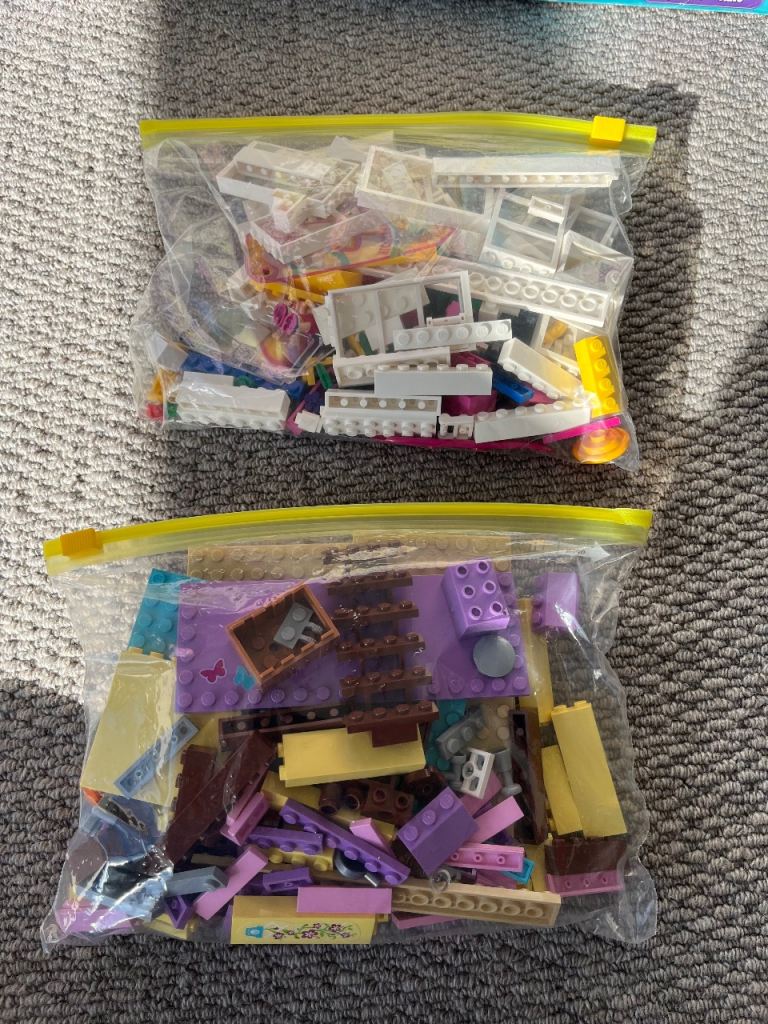Lego Friends Stephanie’s Beach House Set 41037 Boxed & 100% Complete