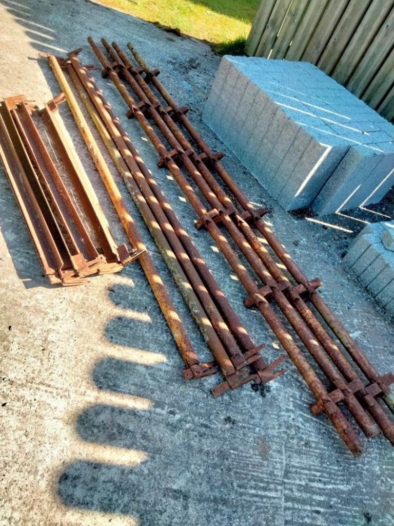 Scaffolding planks wanted 
