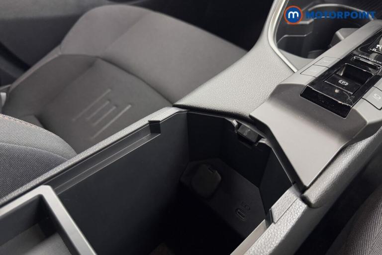 2024 Toyota C-HR 2.0 PHEV Design 5dr CVT HATCHBACK PETROL/ELECTRIC Automatic