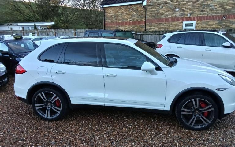  Porsche Cayenne 4.8T V8 Turbo SUV 5dr Petrol TiptronicS 4WD Euro 5 (s/s) (500 ps) Petrol Automatic