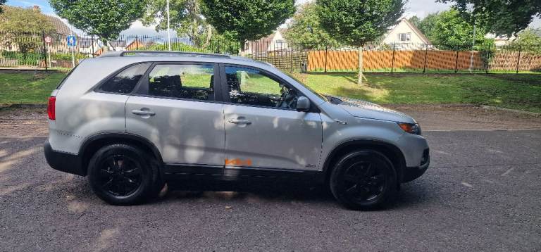 KIA SORENTO   KX1 2.2 TD 4X4 6 SPEED MANUAL