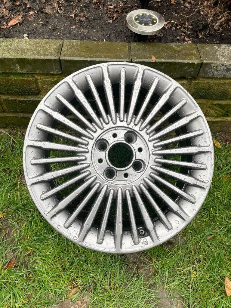 52140532 fiat 500 alloy wheel 16