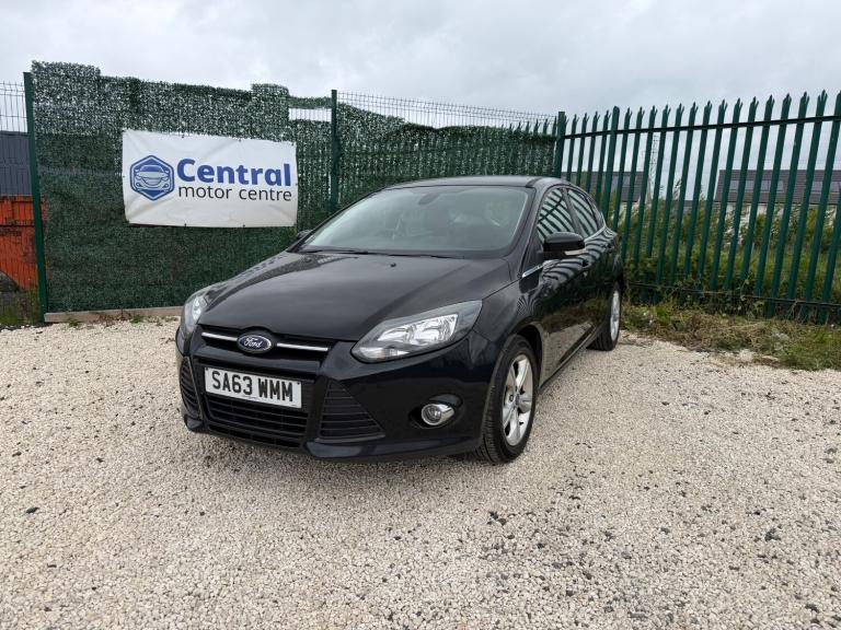 2013 Ford Focus 1.0 125 EcoBoost Zetec 5dr HATCHBACK Petrol Manual