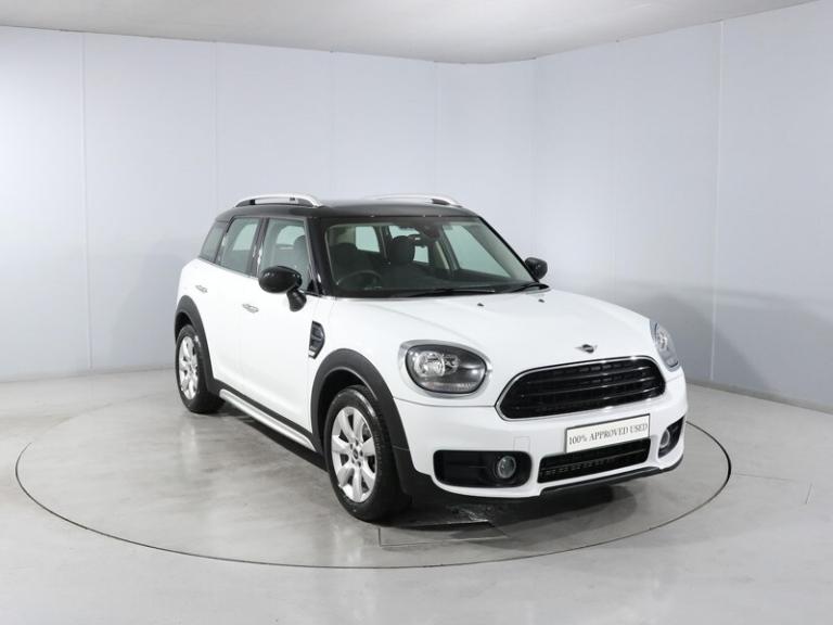 MINI COUNTRYMAN 1.5 Cooper Classic 5dr