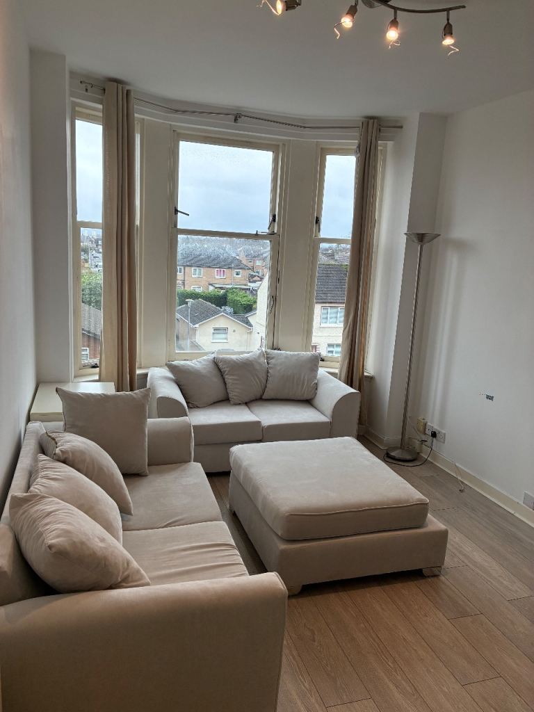 One Bed Flat to Let, Paisley Road, Renfrew, PA4 8EX