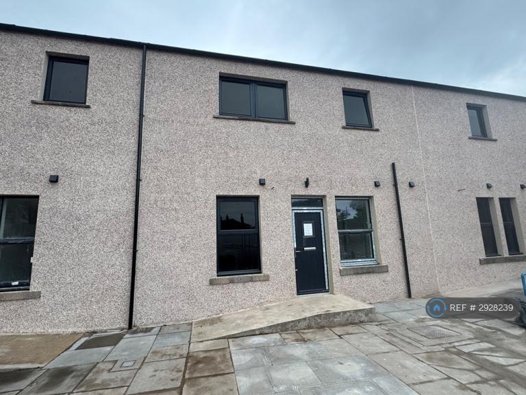 3 bedroom house in Academy Lane, Arbroath, DD11 (3 bed) (#2928239)