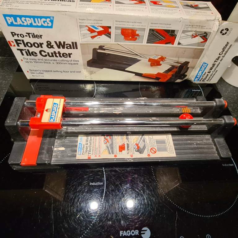 Plasplugs Pro-Tiler Floor & Wall Tile Cutter