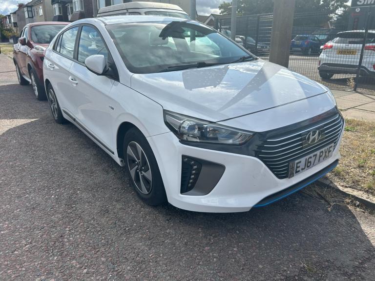 2017 Hyundai IONIQ 1.6 GDi Hybrid SE 5dr DCT HATCHBACK Petrol/Electric Hybrid Automatic