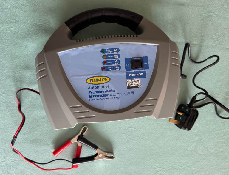 Ring-Powering 8amp battery charger with fast/slow settings