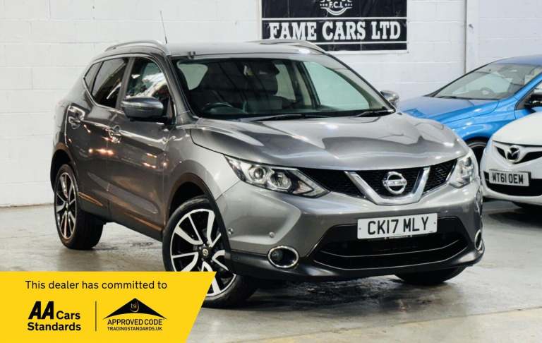 2017 Nissan Qashqai 1.2 DiG-T Tekna [Non-Panoramic] 5dr Xtronic HATCHBACK PETROL Automatic