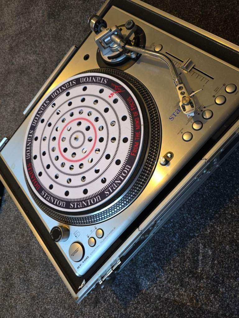 Stanton ST-100 3 Speed Digital Turntable Record Player with Flight Case