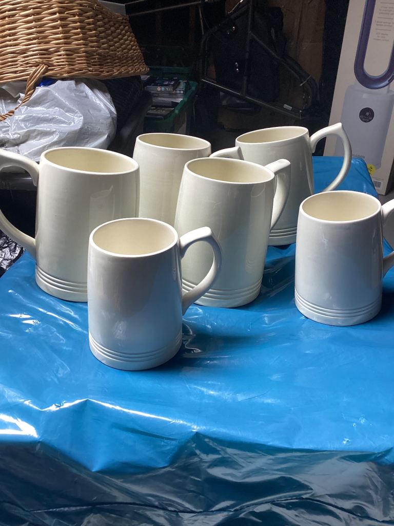 Wedgwood & Blarlaston mugs. 