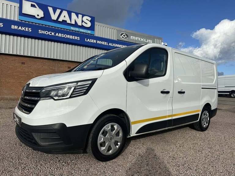 2023 Renault Trafic SL30 Blue dCi 130 Advance Van PANEL VAN DIESEL Manual