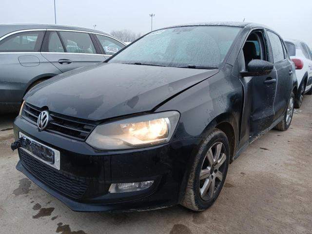 2012 VOLKSWAGEN POLO MATCH BREAKING SPARES AIRBAG LEATHER SEATS ALLOY DOORS AXLE HUBS CORNERS