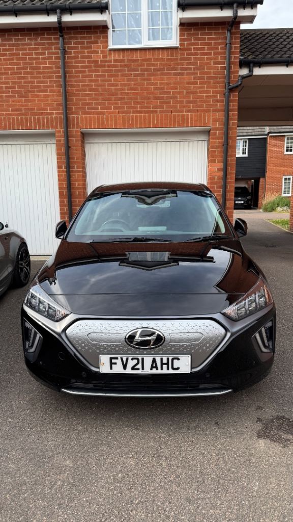 Hyundai Ioniq Premium SE