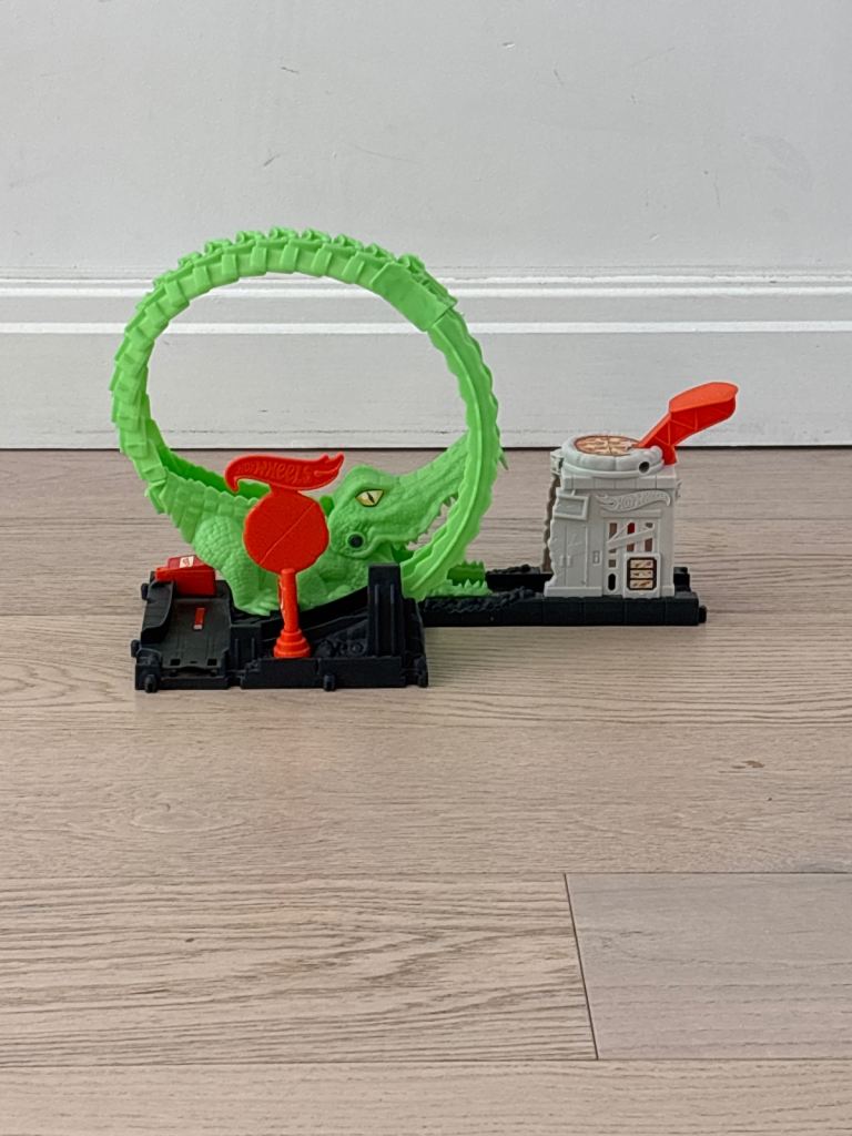 Kids' Crocodile Loop Track Toy – Good Condition