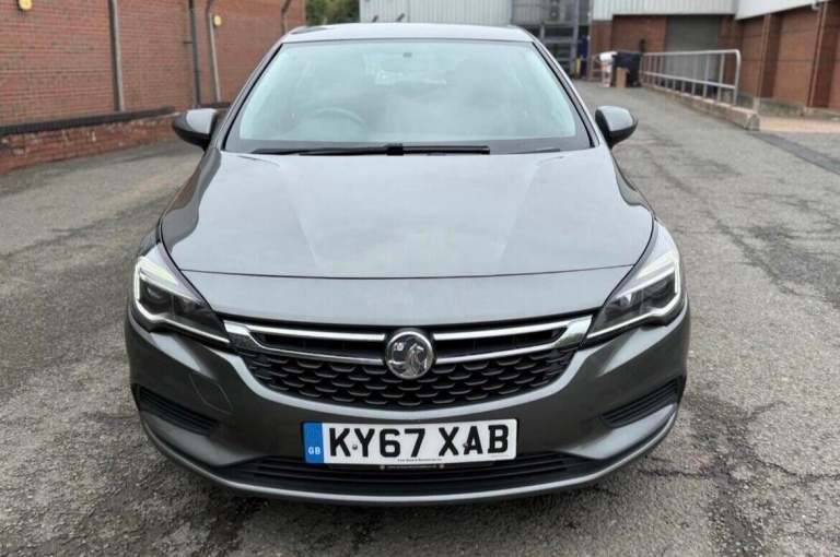 2017 Vauxhall Astra 1.4T 16V 125 Design 5dr HATCHBACK PETROL Manual