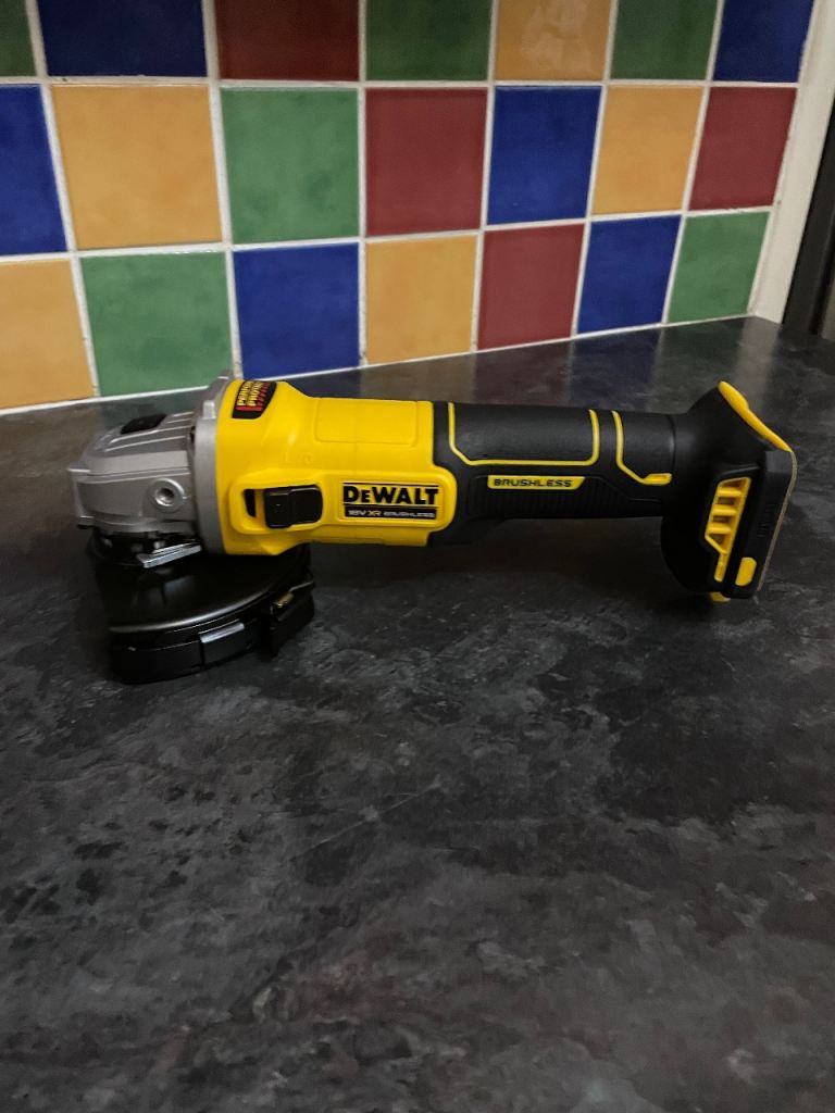 Dewalt angle grinder 
