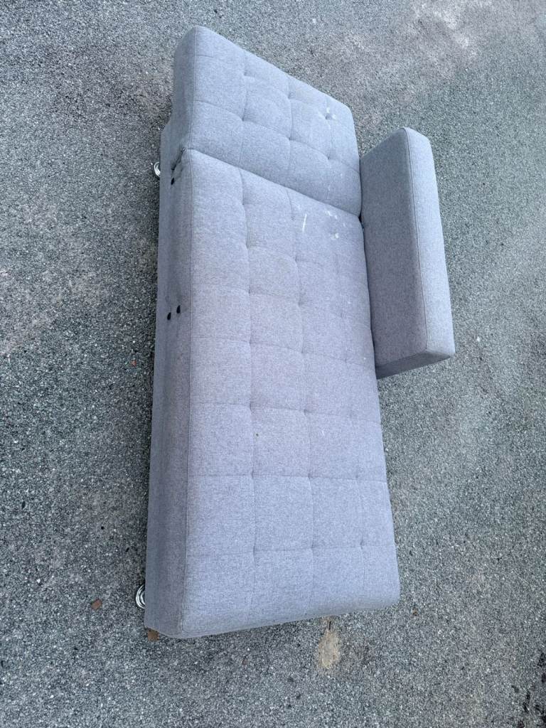 Sofa bed in £65 can deliver nearby 