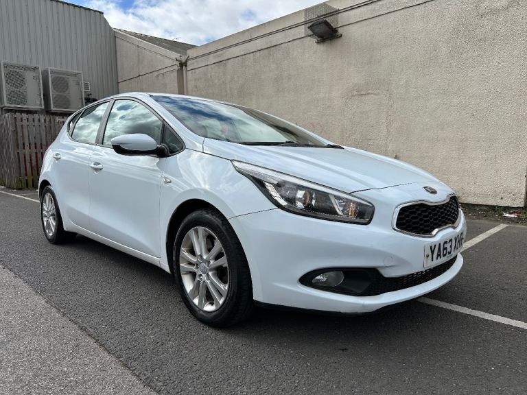 Kia, CEED, Hatchback, 2014, Manual, 1396 (cc), 5 doors