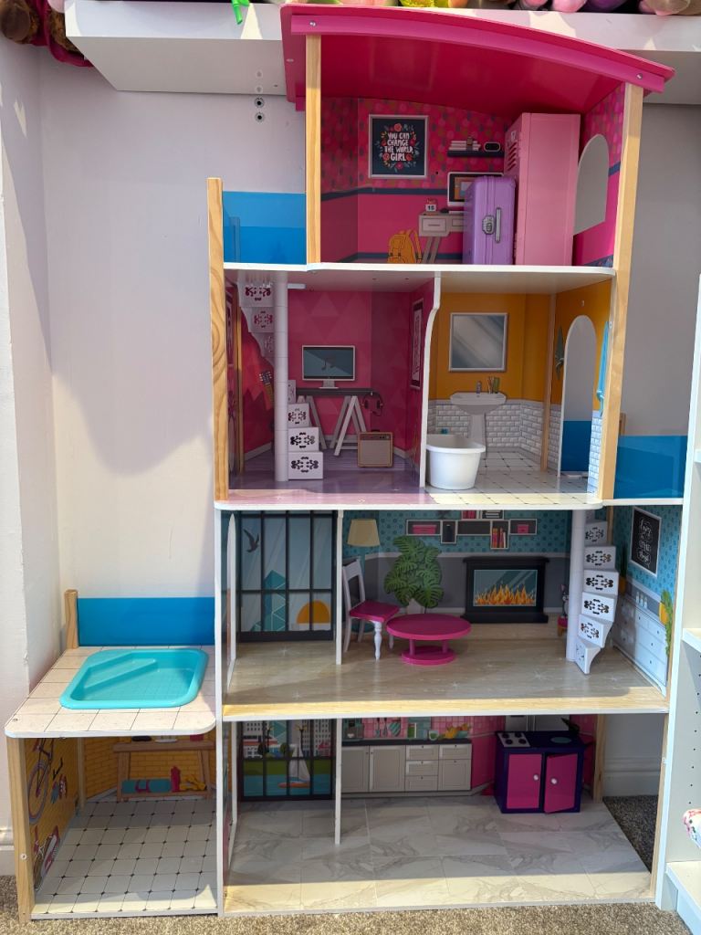 4 storey dolls house