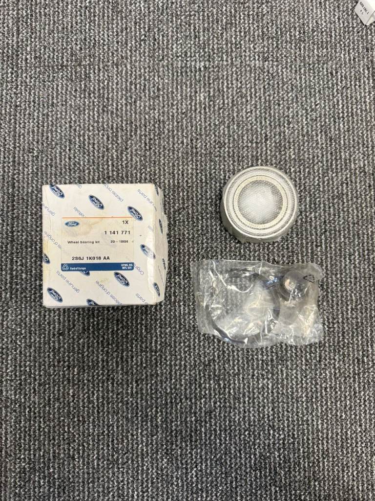 Genuine Ford Puma MK1 KA & Street KA Front Wheel Bearing Kit 1141771