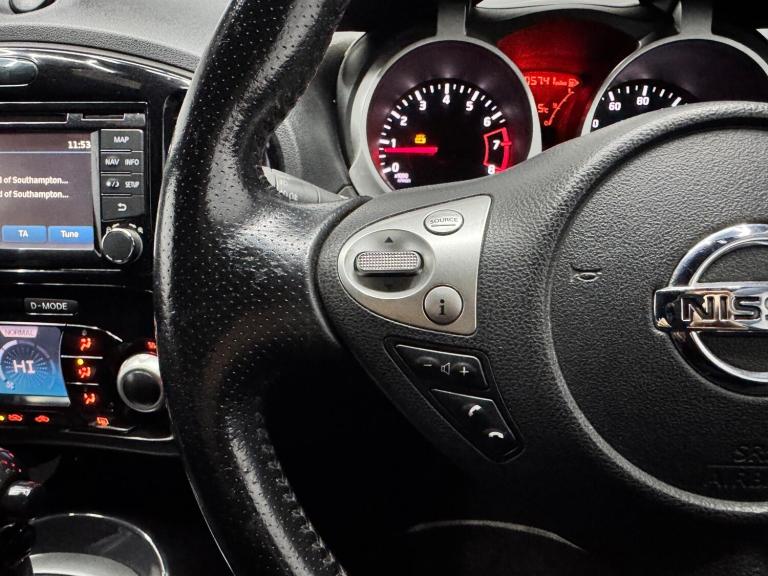  Nissan Juke 1.6 Tekna XTRON Euro 5 5dr Petrol Automatic