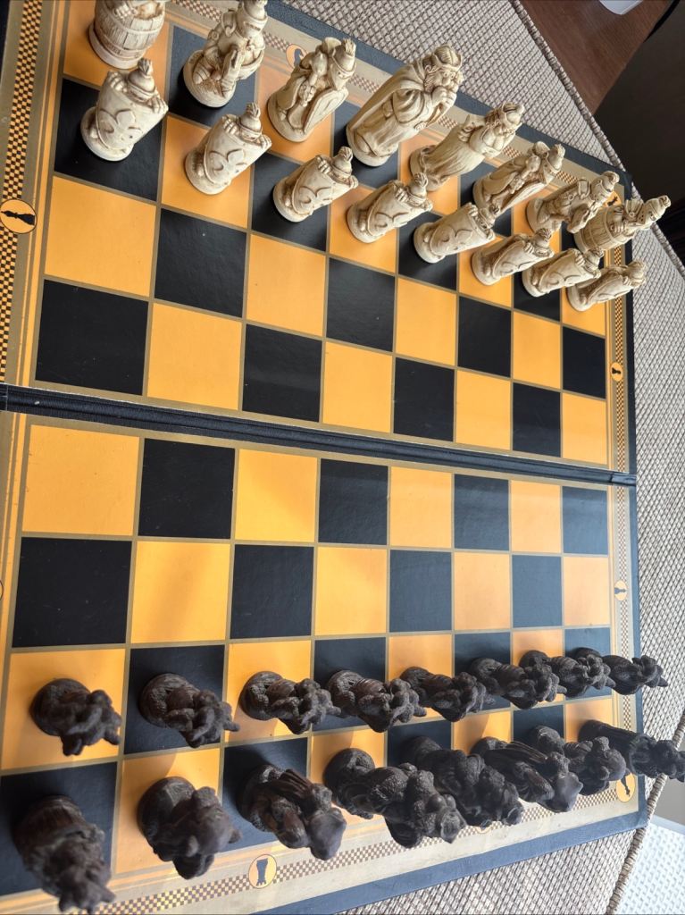 Rare Mascott Chess set - Excellent Condition