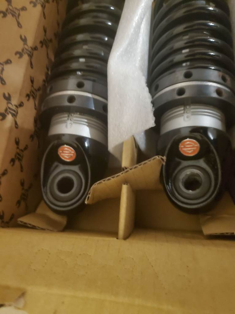 Harley davidson sportster roadster shocks