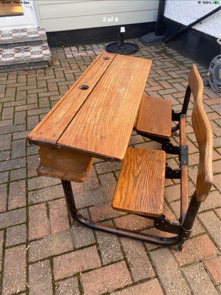 image for 😎BEAUTIFUL 😎OLD SCHOOL DESK FROM STRANDTOWN PRIMARY SCHOOL 😎