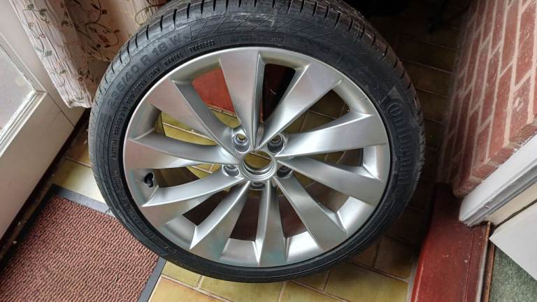 NEW Continental Alloy Wheel 
