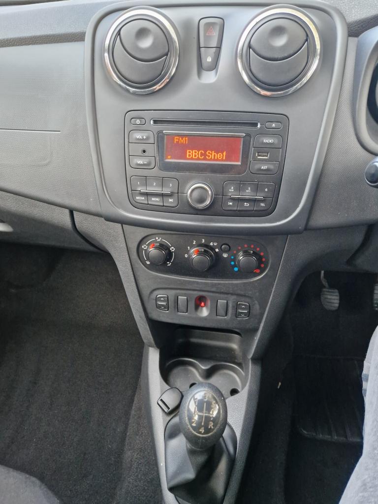 2016 Dacia Sandero 1.2 16V 75 Ambiance 5dr HATCHBACK Petrol Manual