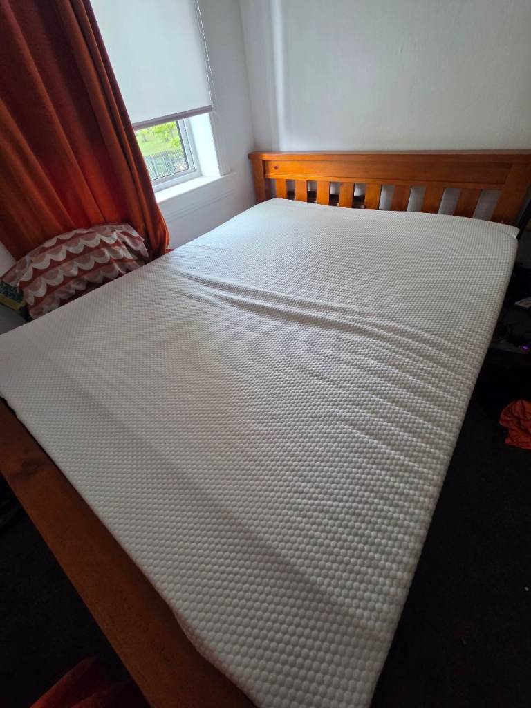Dunelm Gel Fusion mattress topper