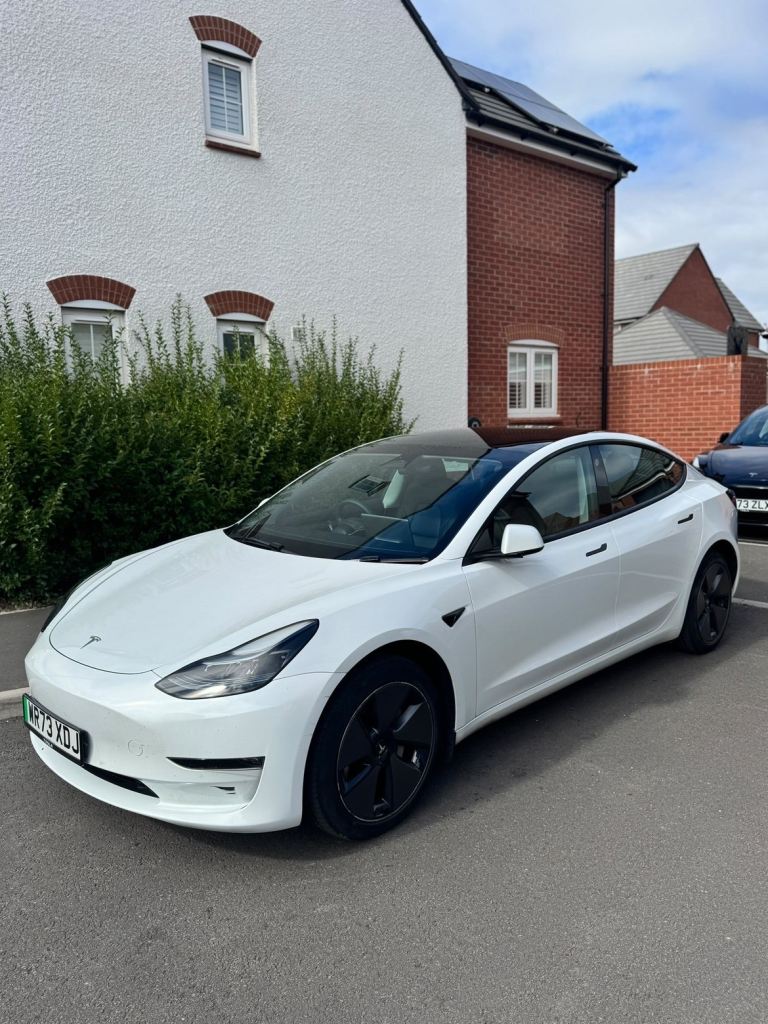 Tesla, MODEL 3, Saloon, 2023, Other, 1 (cc), 4 doors