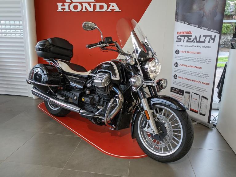 2015 MOTO GUZZI CALIFORNIA 1400 BLACK METALLIC BEAUTIFUL BIKE