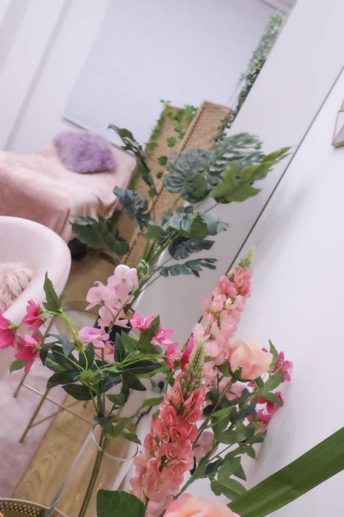 Beauty Room To Rent 24hr access - Aesthetics/Lash/Wax/Massage/Alt Therapies