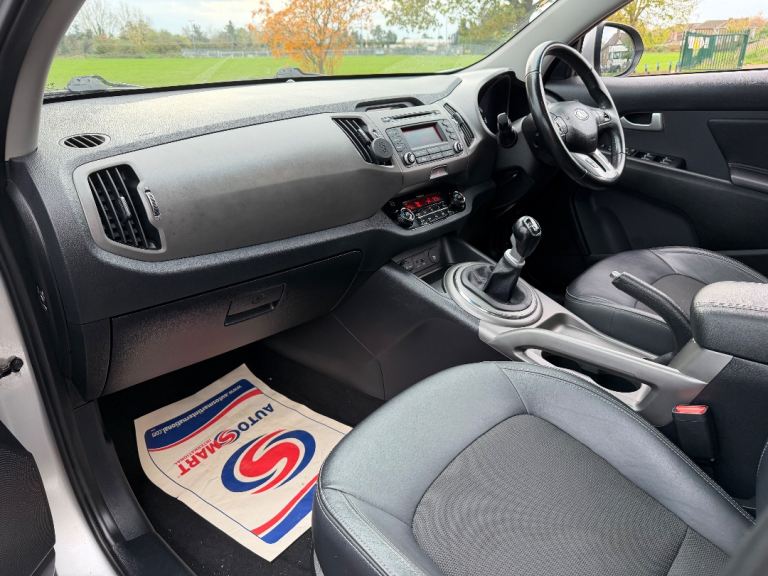 Kia, SPORTAGE, Estate, 2014, Manual, 1591 (cc), 5 doors