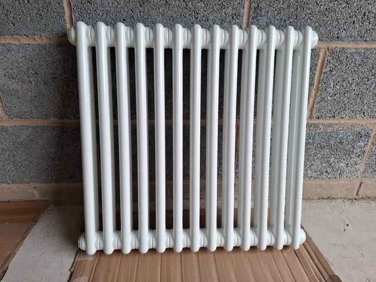 NEW 2 Column Radiator 600mm x 628mm 2009BTU