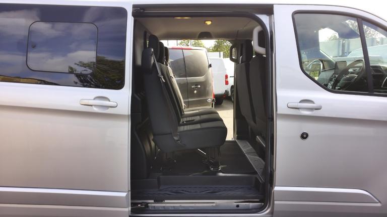 2019 Ford Transit Custom 320 LIMITED L1 SWB 6 SEATER DOUBLE CAB COMBI CREW VAN WITH AIR CONDITION...