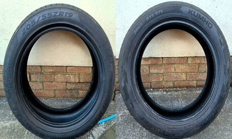 2 x 205 55 19" SUV Tyres Alloys Wheels