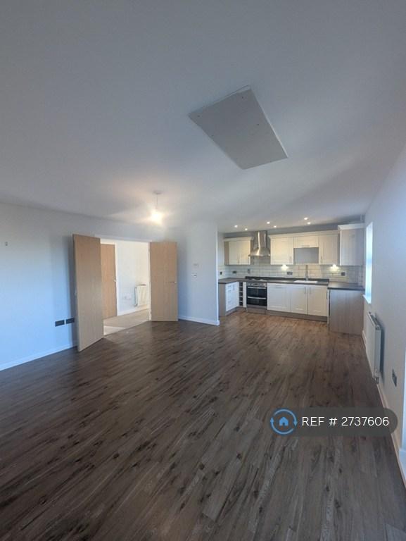 2 bedroom flat in Taylor Close, Tonbridge, TN9 (2 bed) (#2737606)