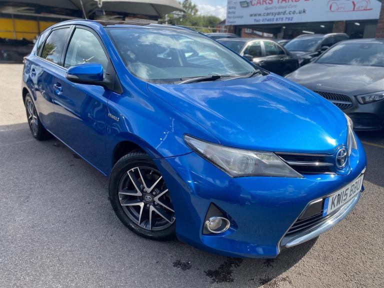 image for 2015 Toyota Auris 1.8 VVT-h Icon Plus CVT Euro 5 (s/s) 5dr HATCHBACK Petrol/Electric Hybrid Autom...